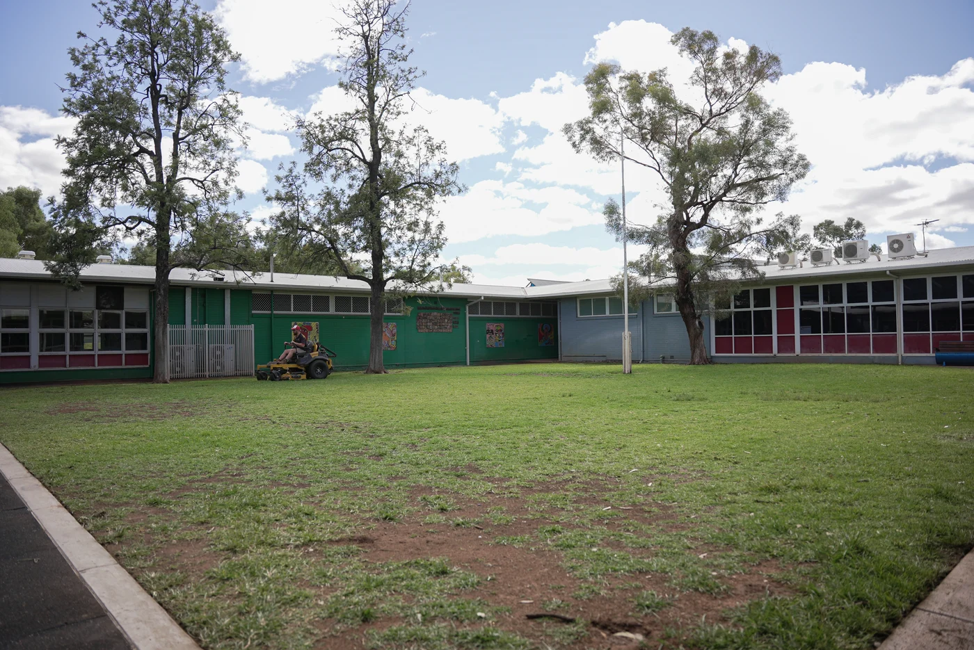 How Outdoor Landscaping Enhances Alice Springs Living